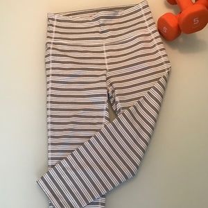 Athleta Chaturanga Crop Workout Tights